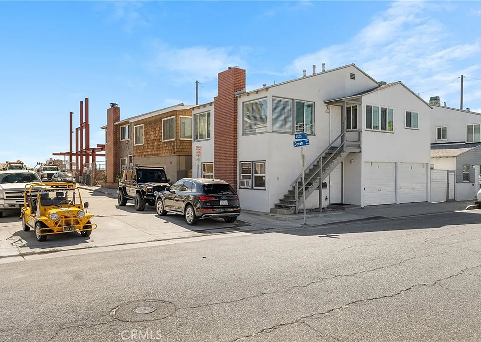 5916 E Ocean Blvd