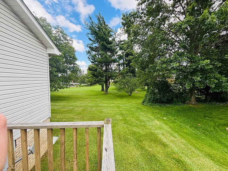 70 Franklin Parke Ct — Photo 4