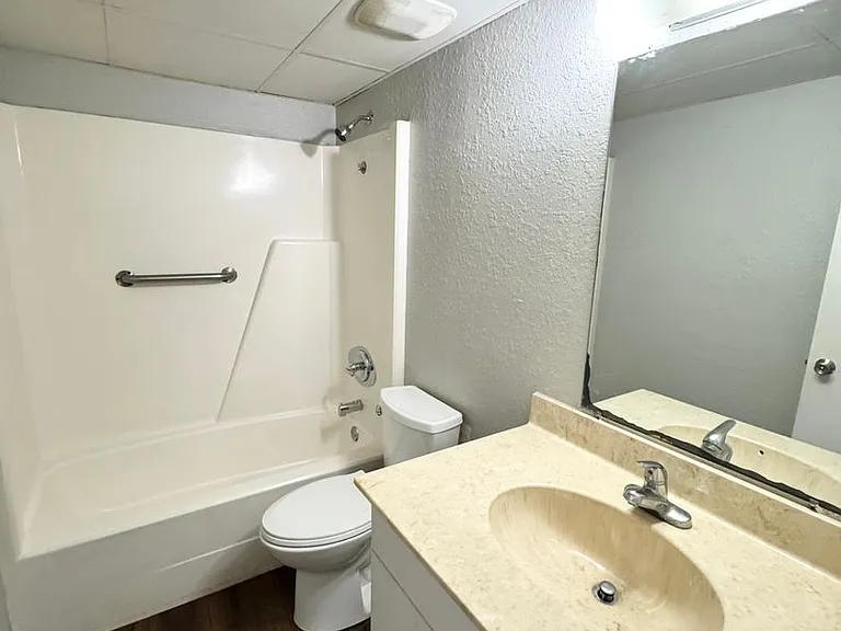 1229 Kennedy Rd #68 — Photo 11