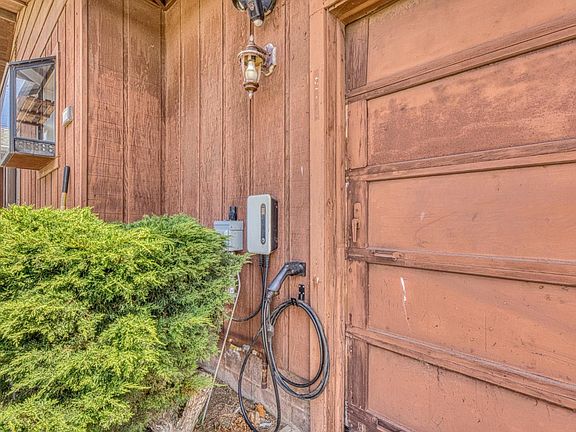 4th image of 12791 Jasper Way
