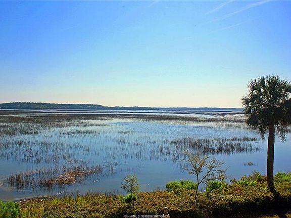 5th image of 305 Moss Creek Dr