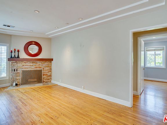5th image of 6335 W 85th Pl