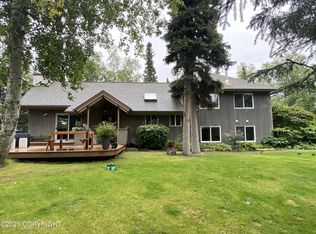 6731 Crooked Tree Dr, Anchorage, AK 99507