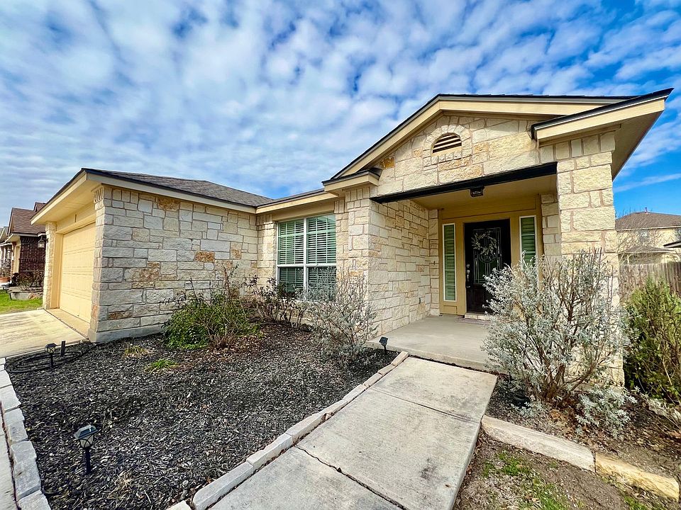 1st image of 119 Wisteria Way