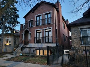 2547 W Farwell Ave, Chicago, IL 60645