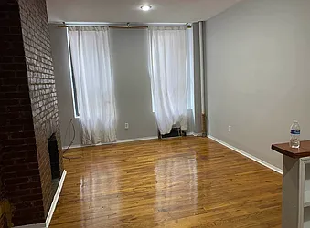 Rented by Salon Realty Corp