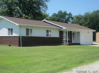 1003 W Main St, Ramsey, IL 62080