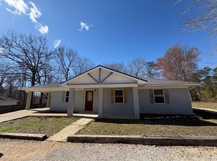 188 Abbott Dr, Fulton, MS 38843