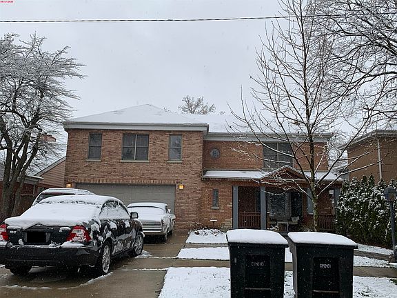 5th image of 5742 N Kingsdale Ave