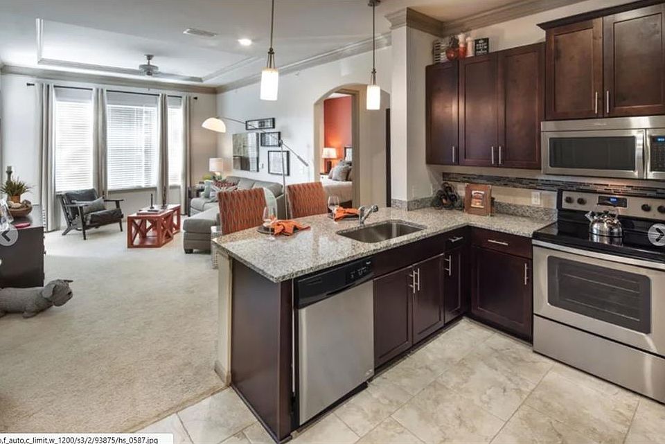 1st image of 3695 Cumberland Blvd #1136