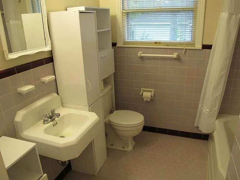 2409 Northland Dr — Photo 10