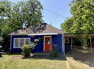1206 Bernard St, Denton, TX 76201