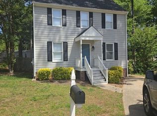 7332 Bassett Hall Ct, Raleigh, NC 27616