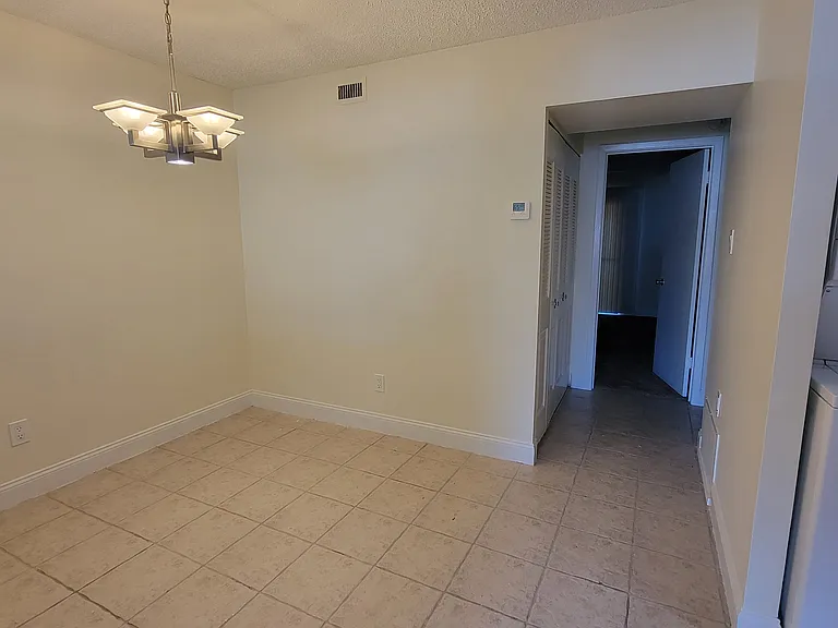 2047 Jason Dr #B — Photo 12