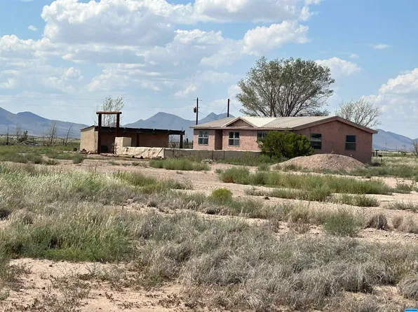 41 Ranchero Rd, Animas, NM 88020