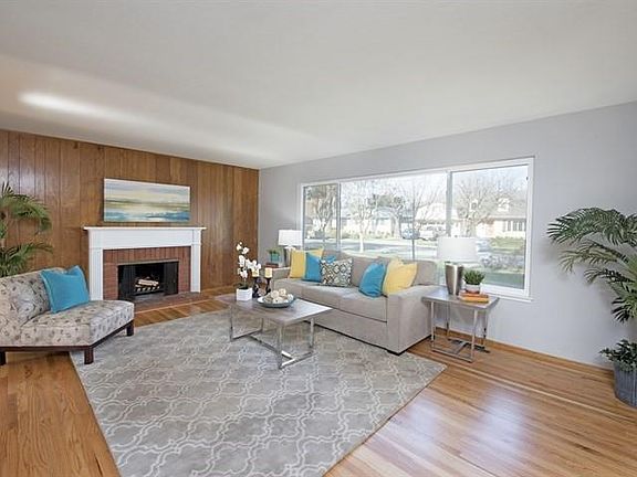 4th image of 1758 Lorenzen Dr