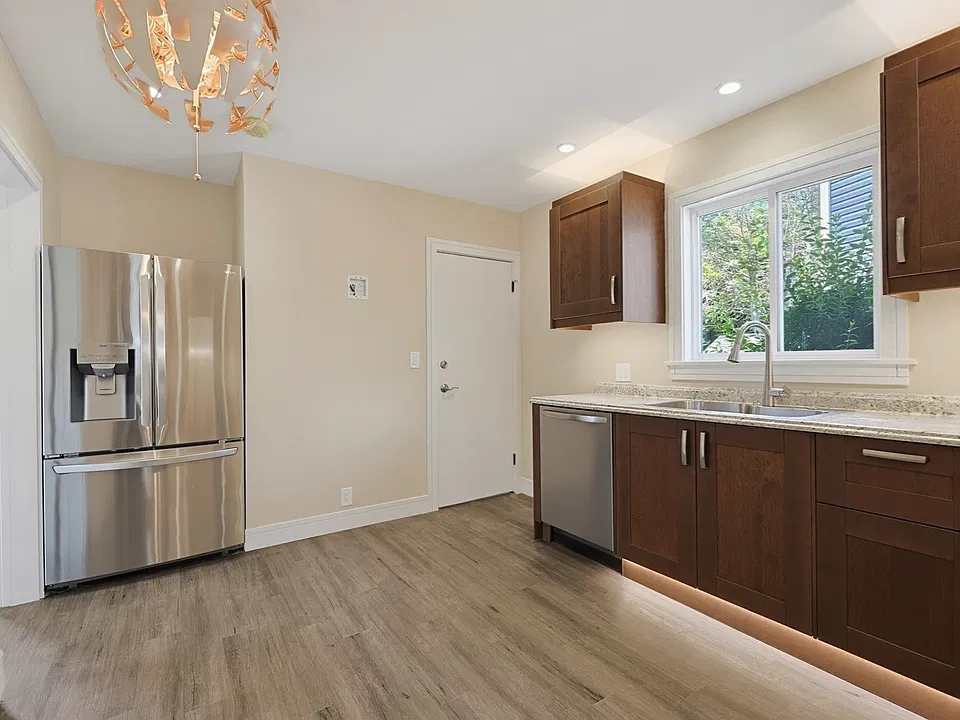 4-6 Edith St #1