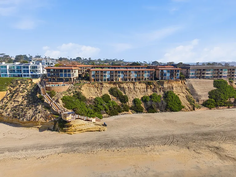 190 Del Mar Shores Ter #69 — Photo 41