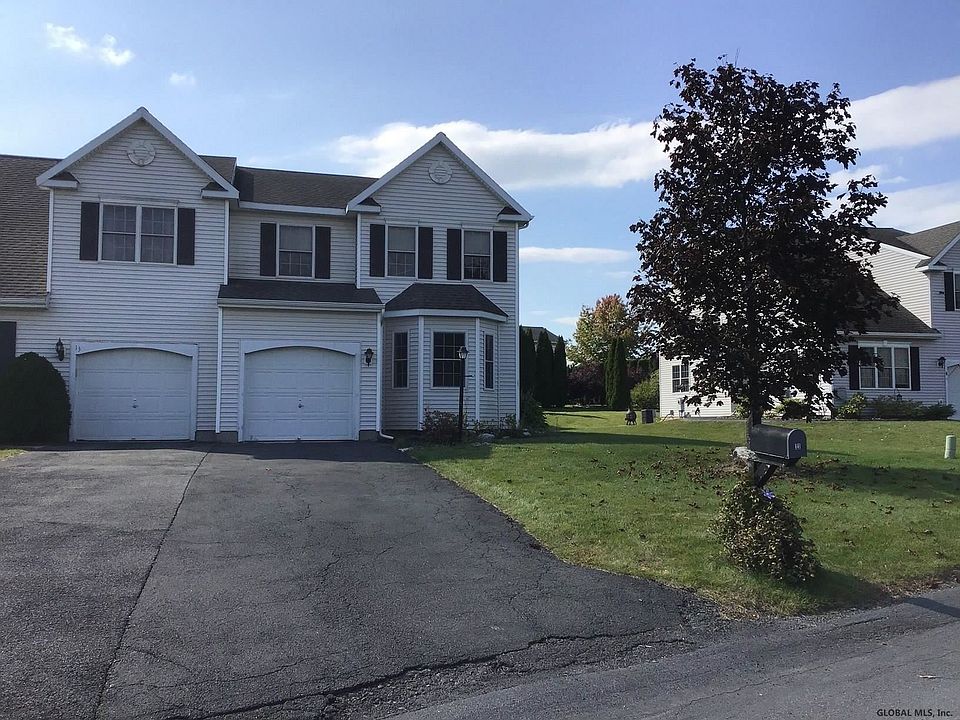 1st image of 11 Paddlewheel Ct