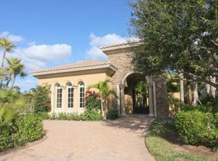 28281 Terrazza Ln, Naples, FL 34110