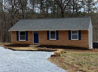 112 Gibson Rd, Altavista, VA 24517
