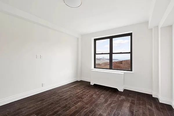 Rented by Douglas Elliman | media 18