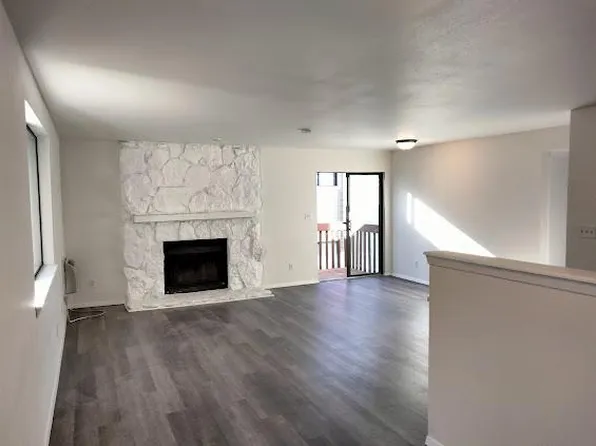 141 S Zang Way APT C, Lakewood, CO 80228