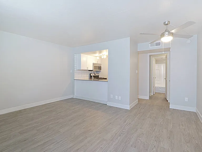 Allora Phoenix Apartments — Photo 4