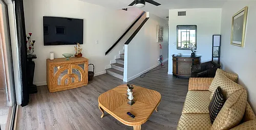 134 Lavender Ave Photo 1