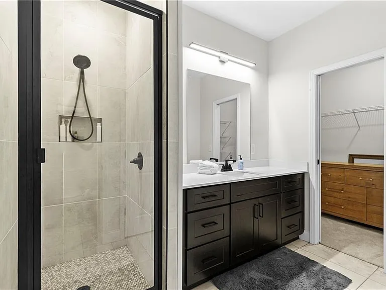 624 Robert St NW — Photo 13