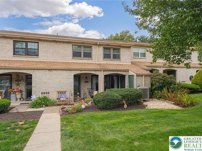 2876 Aronimink Pl, Macungie, PA, 18062