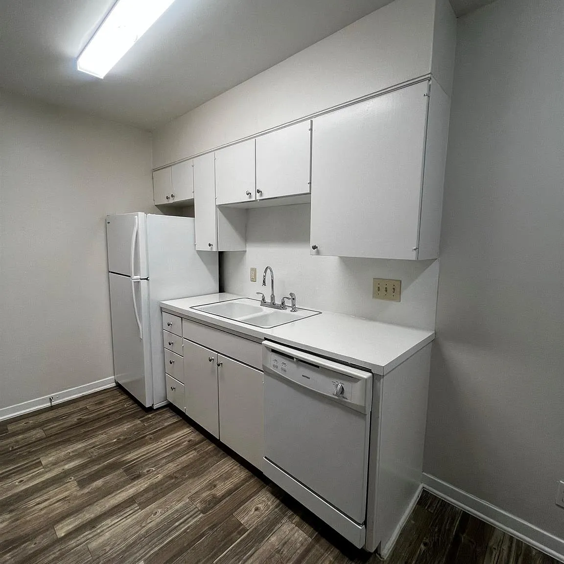 1 bed, 1.0 bath, 560 sqft, $925 — Photo 4