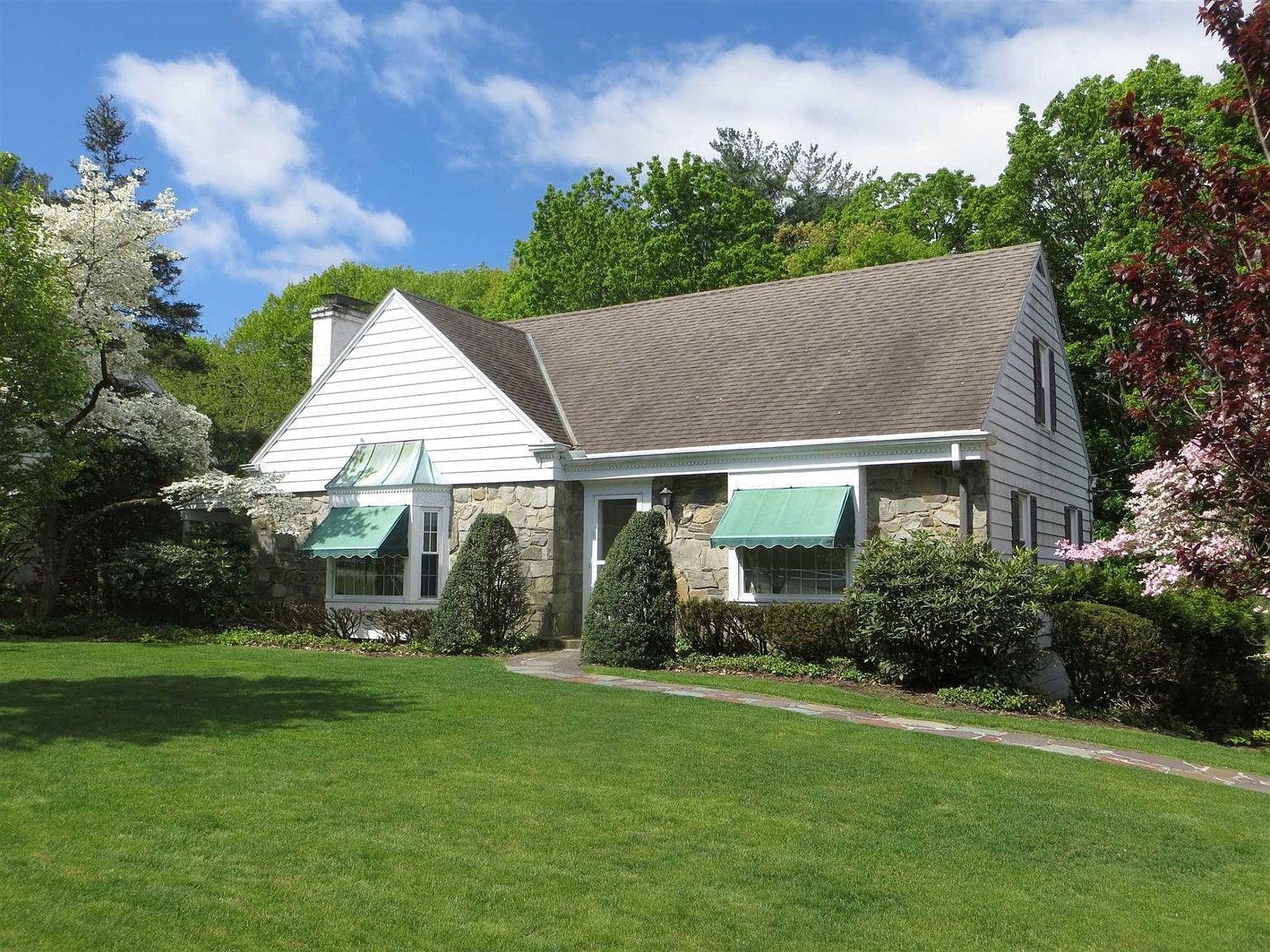 170 Wilbur Blvd, Poughkeepsie, NY 12603 Zillow