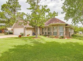 3206 Oak Ln, Weatherford, TX 76088