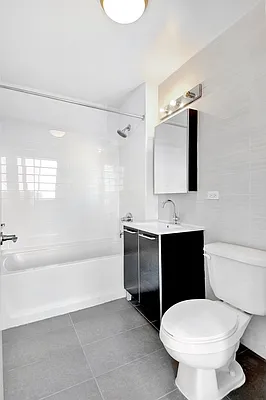 Rented by Nest Seekers International | media 5