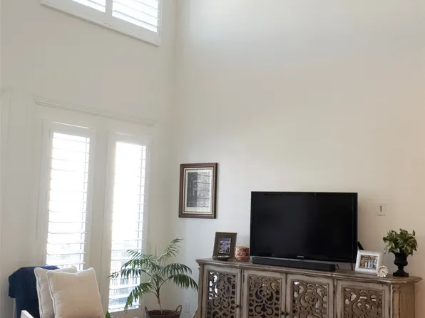 13817 Makers Way, Aledo, TX 76008