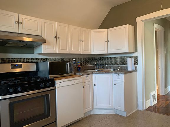 2nd image of 4704 W Waveland Ave #2