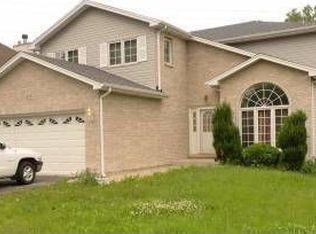 416 E Lorraine Ave, Addison, IL 60101