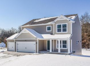 1479 Springview Ct, Middleville, MI 49333
