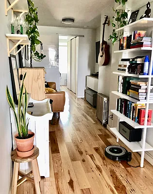 Rented by Compass | media 7