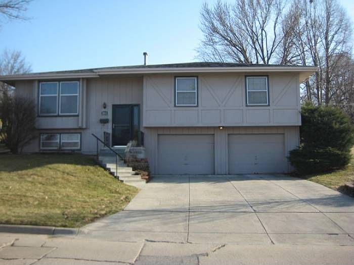1st image of 3851 Wright St
