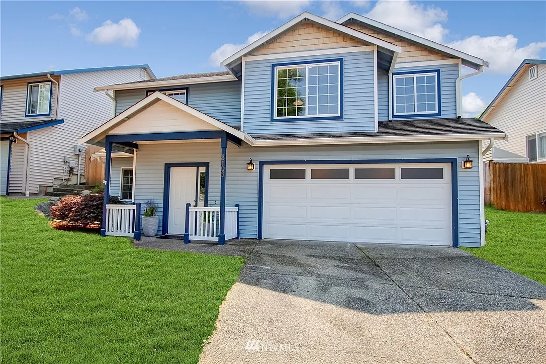 8106 Vista Drive photo 1