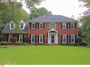233 Columns Ln, Peachtree City, GA 30269