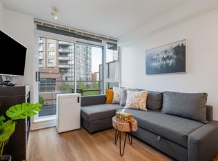 618 Abbott St #517, Vancouver, BC V6B 0C1