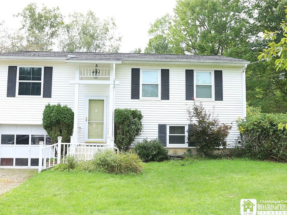 1st image of 111 Arcade Ave
