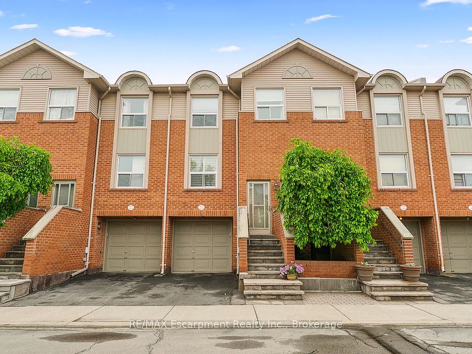 1st image of 1570 Reeves Gate #5