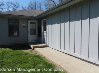 807 W Prairie St, Olathe, KS 66061