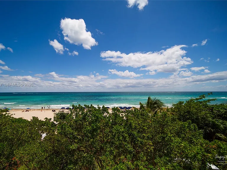 17121 Collins Ave #1906 — Photo 2