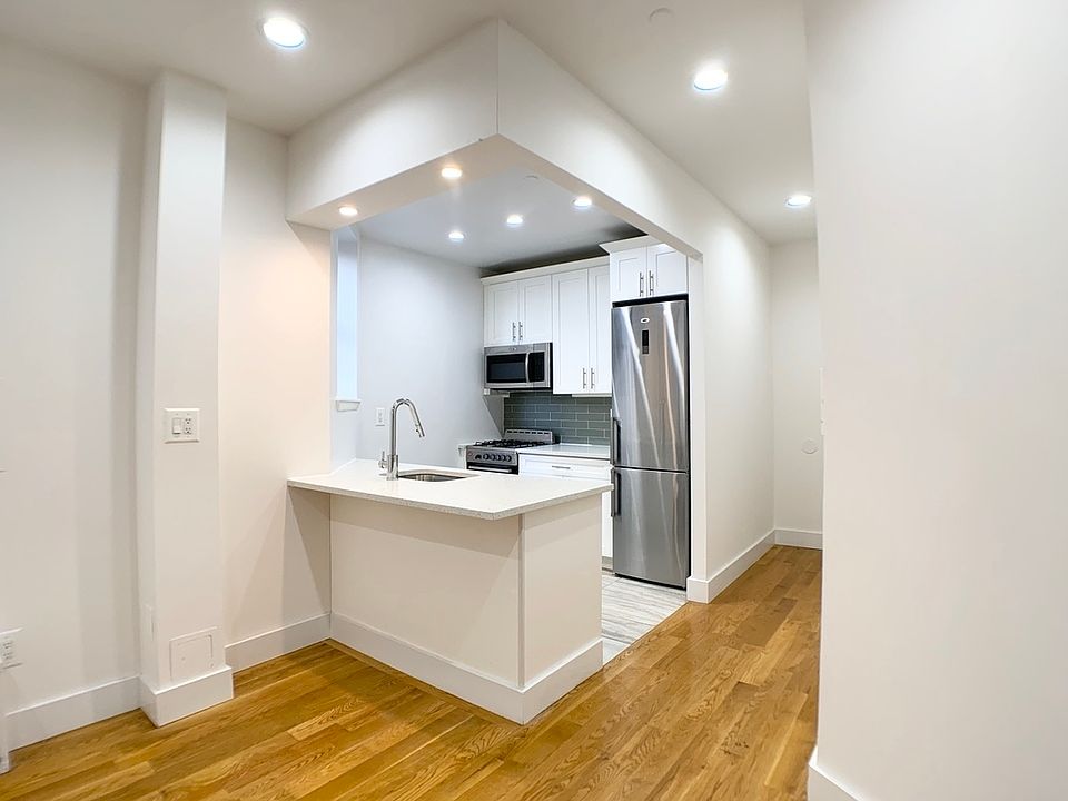 1st image of 28 W 132nd St #5AA