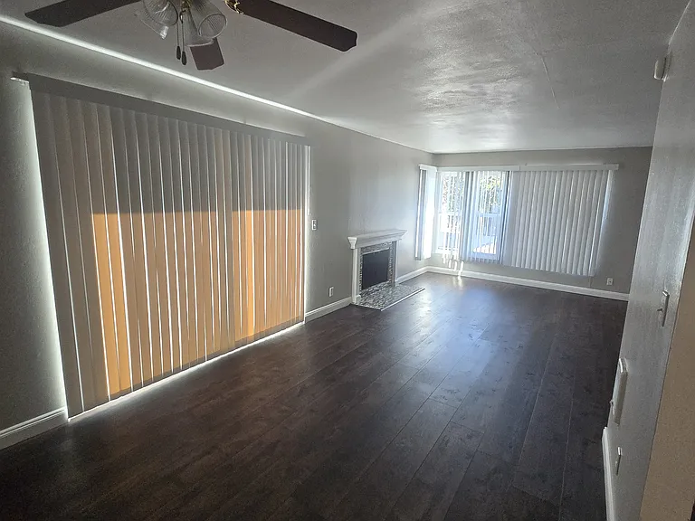 520 Van Buren Avenue — Photo 122